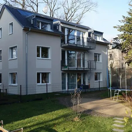 Stilvolle Wohnung In Elbnaehe Mit Balkon, Parkplatz Dresden Exterior photo